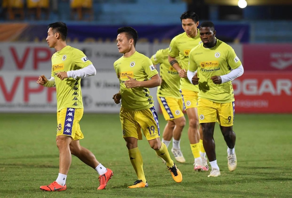 Hà Nội FC 4-2 Sài Gòn FC: Mưa bàn thắng ở Hàng Đẫy - 27 Hà Nội FC 4-2 Sài Gòn FC: Mưa bàn thắng ở Hàng Đẫy - 27