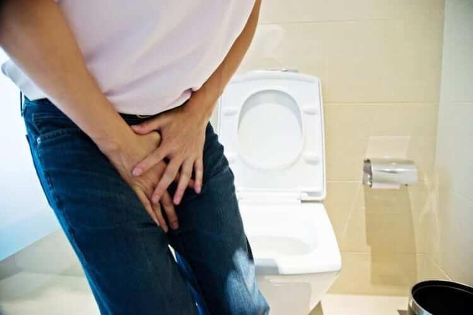 4 thói quen xấu khiến chứng tiểu rắt ở nam giới ngày càng trầm trọng và giải pháp hỗ trợ kiểm soát từ Ích Tiểu Vương - 1 4 thói quen xấu khiến chứng tiểu rắt ở nam giới ngày càng trầm trọng và giải pháp hỗ trợ kiểm soát từ Ích Tiểu Vương - 1