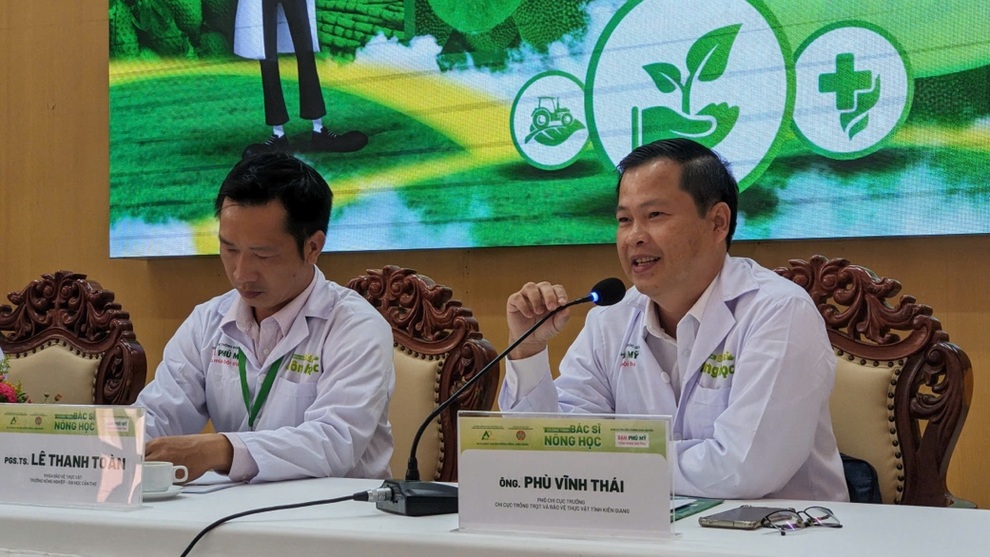 Phú Mỹ: Đồng hành cùng nông dân qua chương trình Bác sĩ nông học - 3 Phú Mỹ: Đồng hành cùng nông dân qua chương trình Bác sĩ nông học - 3