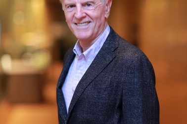 John Sculley: "Chúng tôi bán sự trải nghiệm, chứ không phải chỉ là sản phẩm"