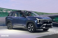 Mitsubishi Destinator ra mắt khách Việt, gầm cao 7 chỗ giá từ 780 triệu