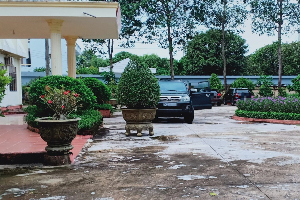 Tạm giữ Phó Chánh án tỉnh Bạc Liêu về hành vi nhận hối lộ - 1 Tạm giữ Phó Chánh án tỉnh Bạc Liêu về hành vi nhận hối lộ - 1