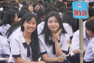 Toàn cảnh điểm chuẩn lớp 10 TPHCM: Có nơi cần 8 điểm/môn, nơi chỉ 1,75