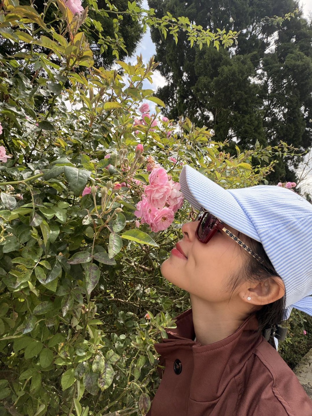 Diệp Bảo Ngọc: Tôi từng mơ cho con đi du học nên phải cố gắng rất nhiều - 2 Diệp Bảo Ngọc: Tôi từng mơ cho con đi du học nên phải cố gắng rất nhiều - 2