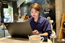 Gen Z thức trắng đêm, "ăn không ngon ngủ không yên" khi làm sếp