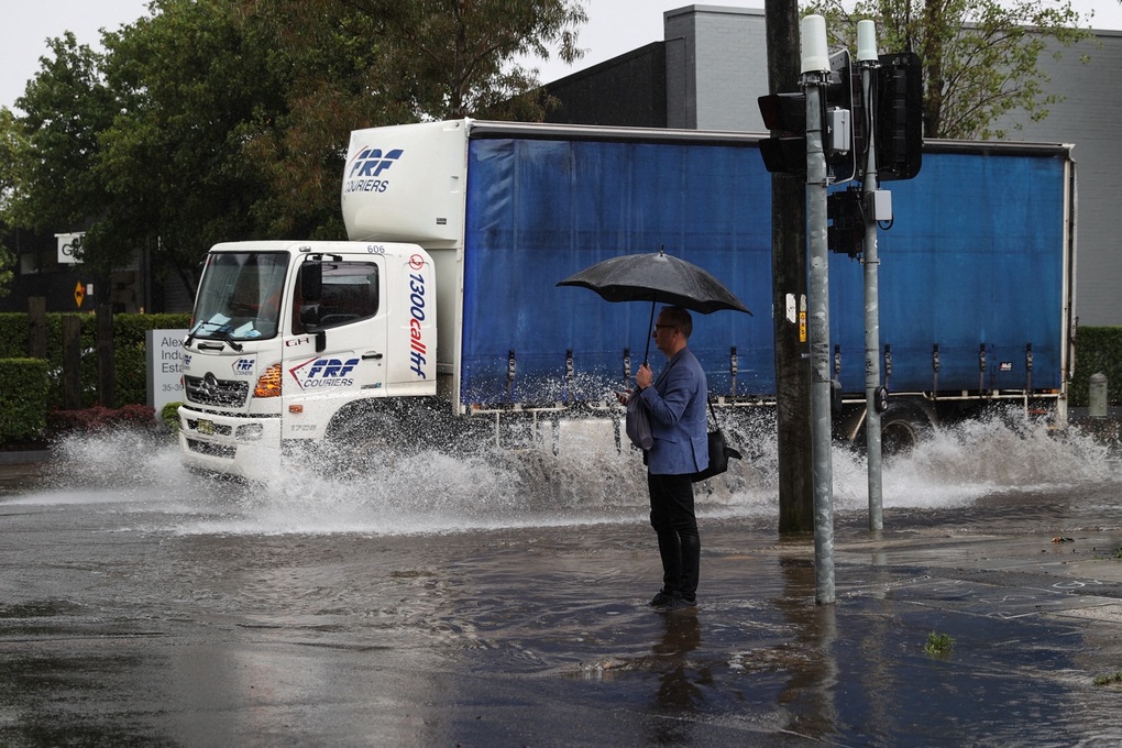Cuộc sống xáo trộn của người Sydney trong năm mưa kỷ lục - 2 Cuộc sống xáo trộn của người Sydney trong năm mưa kỷ lục - 2