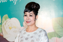 Hồng Vân xuất hiện rạng rỡ sau khi giảm 14kg, sức khỏe hiện ra sao?