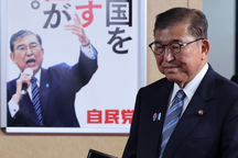 Thủ tướng Nhật Bản bác tin đồn từ chức