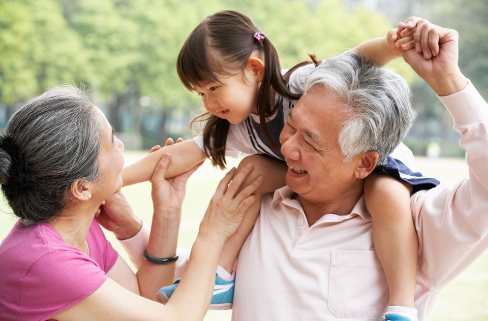 Bất ngờ với gói quà Tết độc đáo của con dâu trưởng - 1 Bất ngờ với gói quà Tết độc đáo của con dâu trưởng - 1