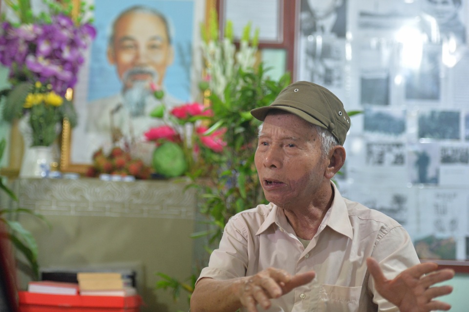 Cụ ông dành gần nửa đời người xây dựng bảo tàng về Bác Hồ ở Hà Nội - 8 Cụ ông dành gần nửa đời người xây dựng bảo tàng về Bác Hồ ở Hà Nội - 8