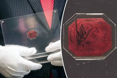 Con tem 345 tỷ đồng: Đắt nhất thế giới nhưng từng bị bán với giá "như cho"