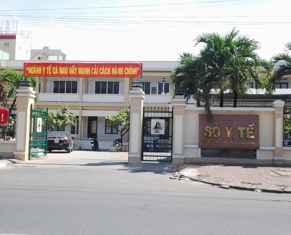 Nghiêm cấm lấy thương hiệu bệnh viện để vận chuyển người bệnh không phép - 1