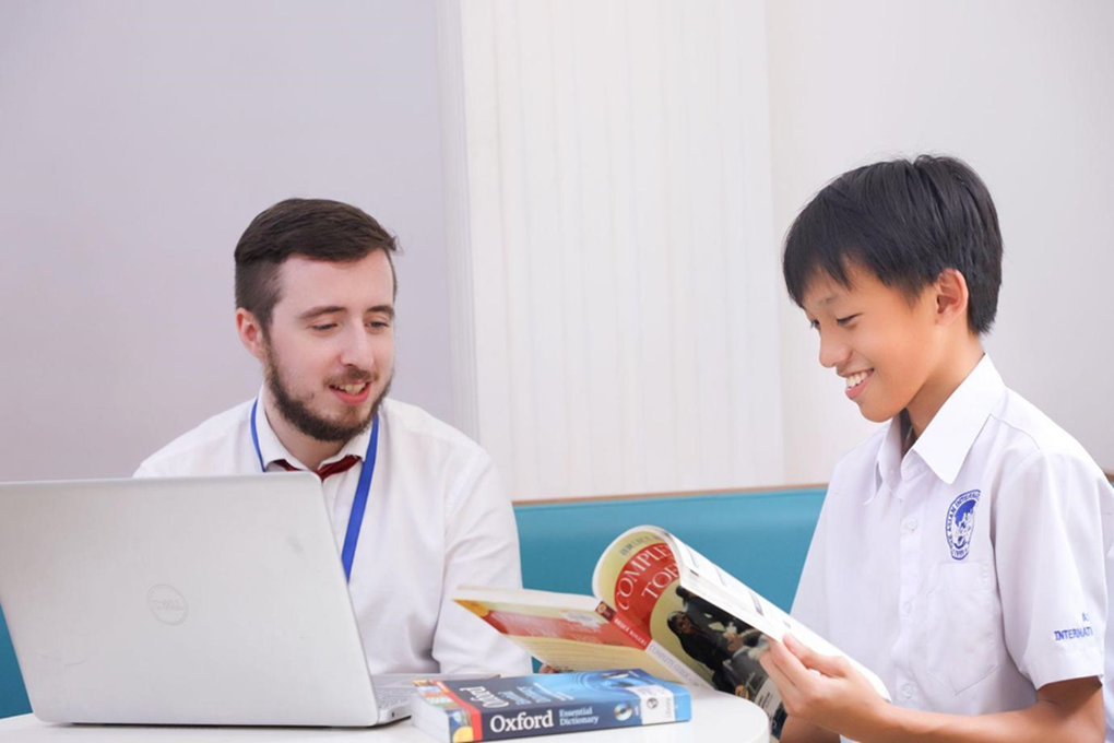 Cậu học trò Asian School đạt IELTS 8.0 khi đang học lớp 9 - 1 Cậu học trò Asian School đạt IELTS 8.0 khi đang học lớp 9 - 1