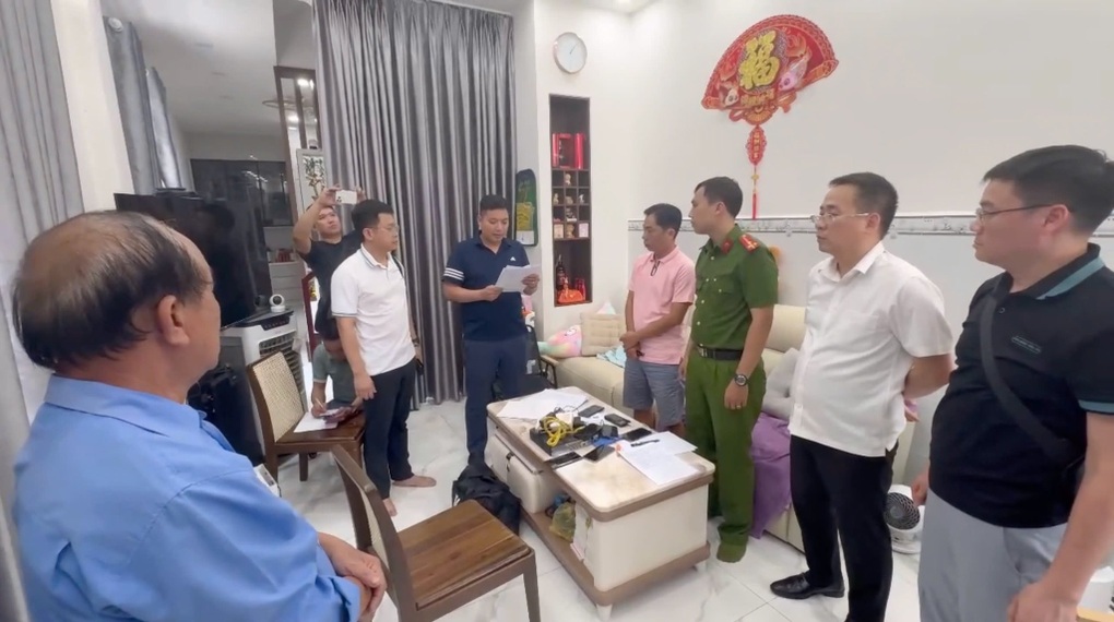 Đánh sập đường dây đa cấp xuyên quốc gia thu lợi hàng nghìn tỷ đồng - 2 Đánh sập đường dây đa cấp xuyên quốc gia thu lợi hàng nghìn tỷ đồng - 2