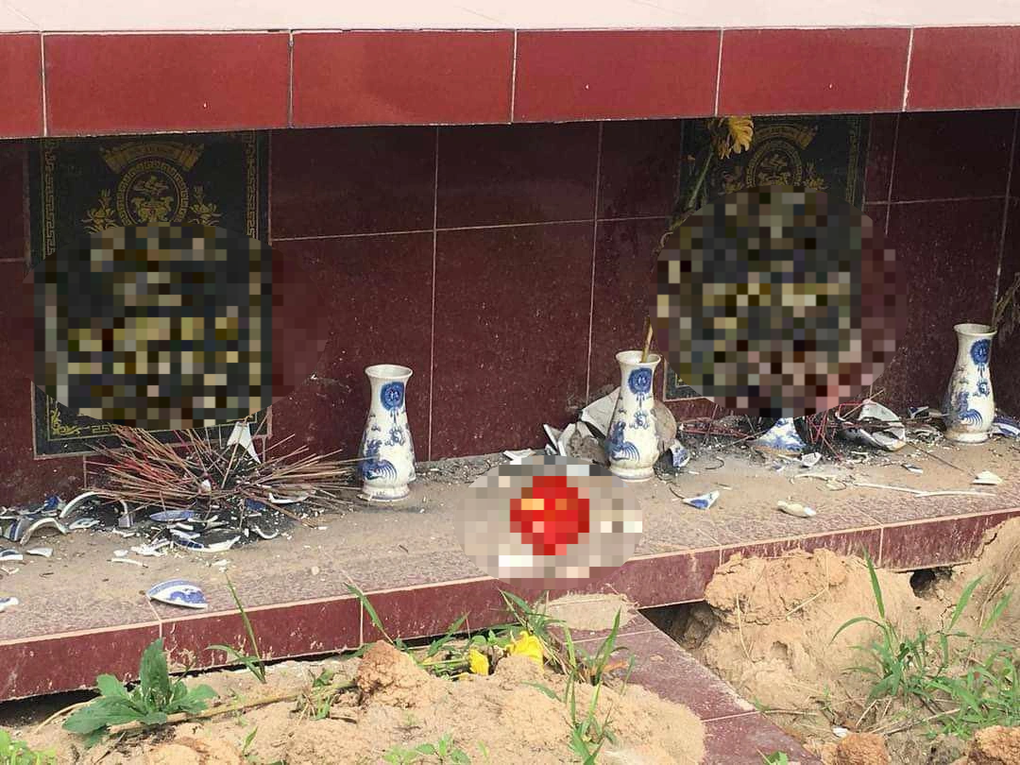 Vụ hàng chục bia mộ ở Hà Nội bị đập phá: Có thể khởi tố vụ án hình sự? - 1 Vụ hàng chục bia mộ ở Hà Nội bị đập phá: Có thể khởi tố vụ án hình sự? - 1