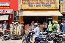 Cướp tiệm vàng giữa ban ngày ở Bình Dương