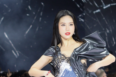 So kè nhan sắc dàn hậu Việt trong vị trí vedette Tuần lễ Thời trang