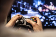 Phụ huynh "tá hỏa" phát hiện con thành game thủ khi học trực tuyến