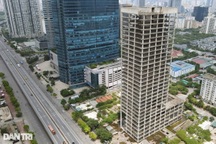 Bộ Xây dựng yêu cầu Vicem hồi sinh tòa tháp nghìn tỷ đồng trên đất vàng