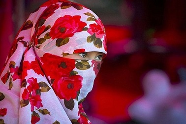 Tân Cương xử tù người Duy Ngô Nhĩ vì để râu, che mặt