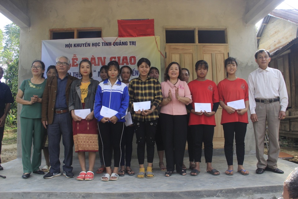 Quảng Trị: Quỹ Khuyến học huy động được hơn 35 tỷ đồng trong năm 2019 - 3 Quảng Trị: Quỹ Khuyến học huy động được hơn 35 tỷ đồng trong năm 2019 - 3