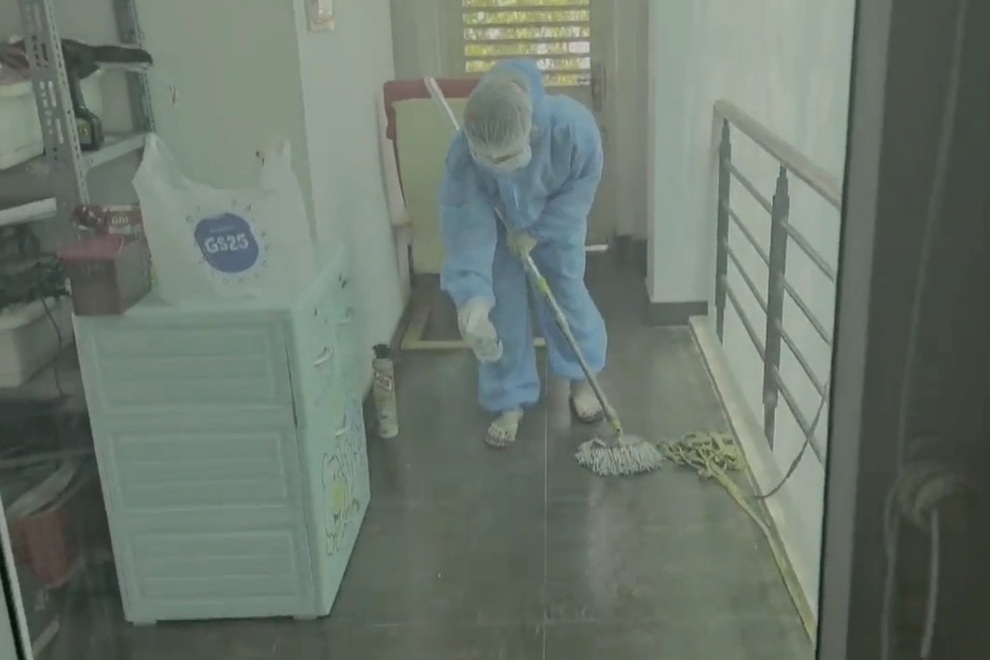 Đối mặt Covid-19: Ăn cơm như nhai giấy và 2 lần chết hụt vì chủ quan - 7 Đối mặt Covid-19: Ăn cơm như nhai giấy và 2 lần chết hụt vì chủ quan - 7