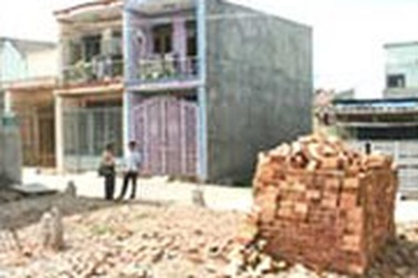 TPHCM: Quan xã tiếp tay cho 1.000 căn nhà lậu