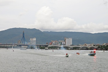 Đà Nẵng tính đổi giờ quay cầu sông Hàn để phục vụ du khách