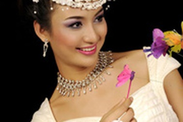 Hoa hậu Ngọc Diễm: “Tôi không thích than thân trách phận”