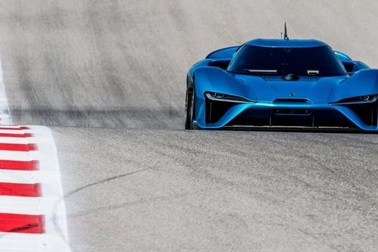 Tương lai mịt mù của các công ty sản xuất xe điện Trung Quốc