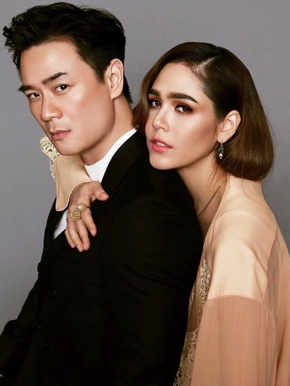 Cuộc sống như mơ của bông hồng lai Thái Lan được chồng tặng siêu xe 17 tỷ - 5 Cuộc sống như mơ của bông hồng lai Thái Lan được chồng tặng siêu xe 17 tỷ - 5
