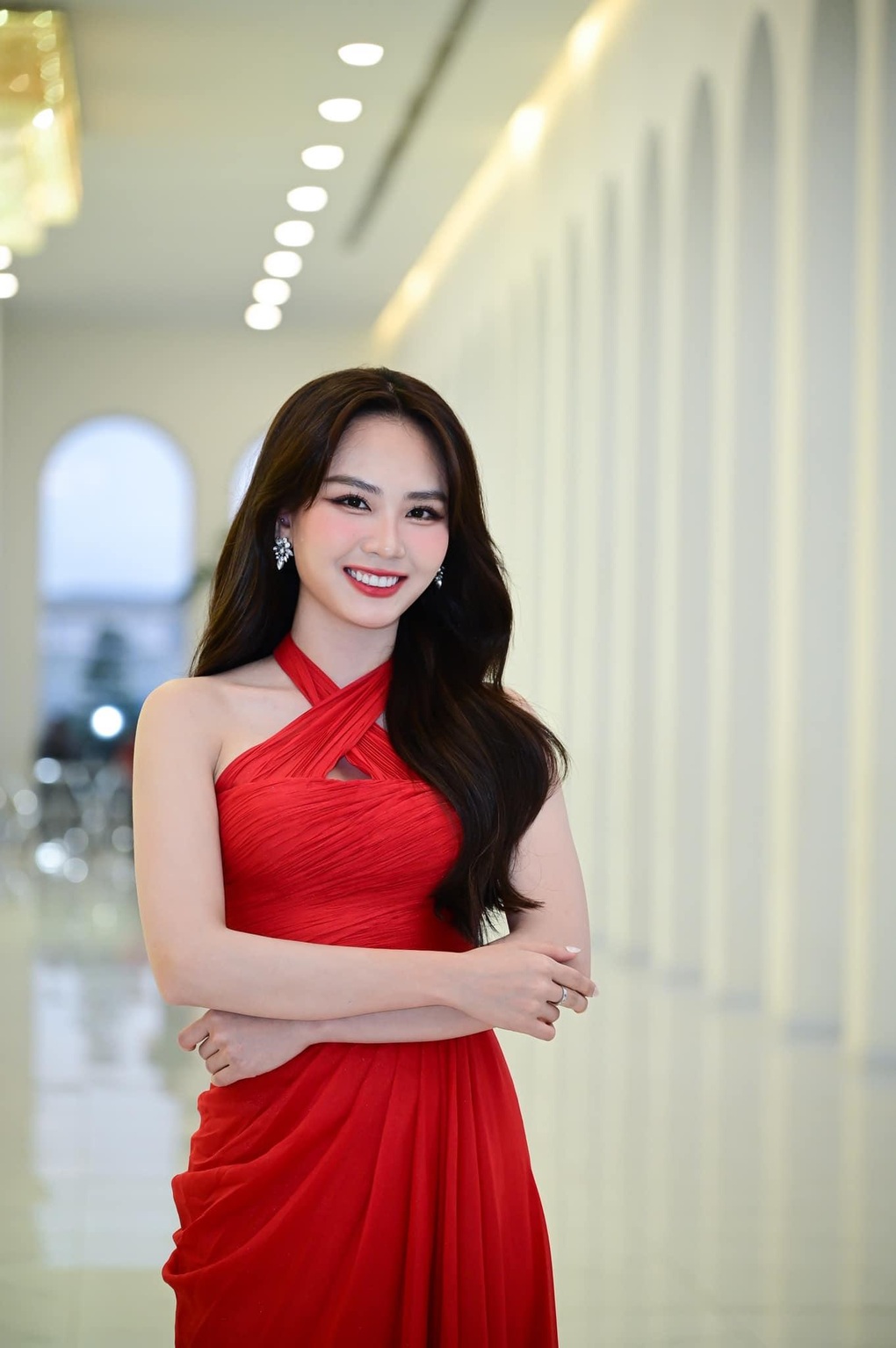 Hoa hậu Mai Phương thừa nhận từng bị bạo lực học đường - 2 Hoa hậu Mai Phương thừa nhận từng bị bạo lực học đường - 2