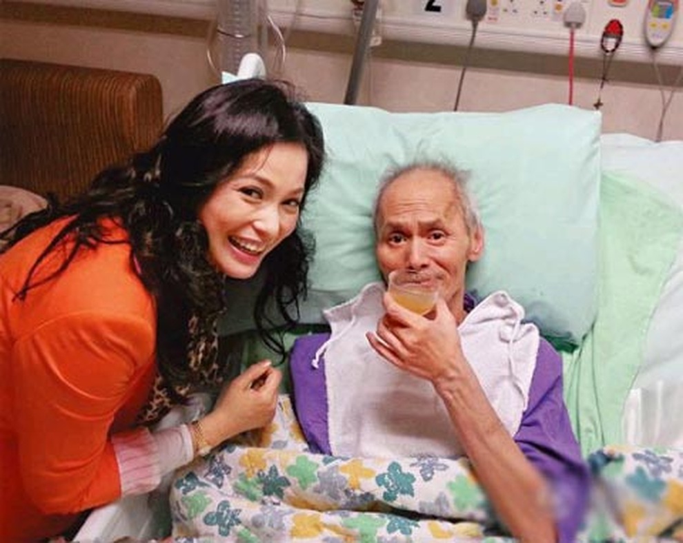 Tuổi già ngồi xe lăn, bị người thân bỏ rơi của ngôi sao võ thuật đình đám - 4 Tuổi già ngồi xe lăn, bị người thân bỏ rơi của ngôi sao võ thuật đình đám - 4