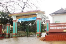 Nâng mức kỷ luật từ khiển trách lên cảnh cáo đối với giám thị “ăn cắp chất xám”