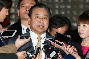 Cựu Thủ tướng Hàn Quốc lĩnh 8 tháng tù vì nhận hối lộ