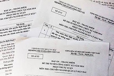 Dừng một phần thi công chức vì rò rỉ đề