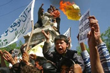 Nhà Trắng muốn Newsweek lên truyền hình Ảrập