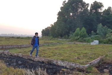 Công ty tư nhân tự ý di chuyển 666 ngôi mộ để xây trung tâm đăng kiểm