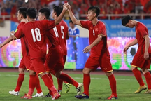 Đội tuyển Việt Nam lọt top 100 thế giới: Chưa phải xuất sắc nhất