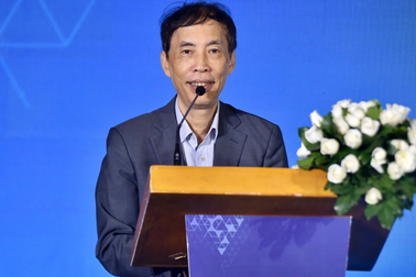 Gần 20 chuyên gia dự diễn đàn "Kinh tế Việt Nam vượt những cơn gió ngược"