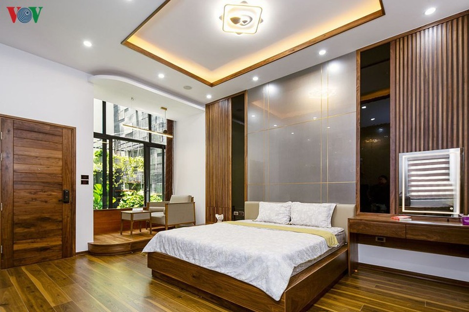 Nhà phố với nội thất hiện đại và không gian giếng trời xanh mát - 6 Nhà phố với nội thất hiện đại và không gian giếng trời xanh mát - 6