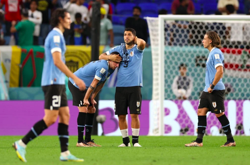 Giọt nước mắt Luis Suarez và lời chia tay thế hệ vàng Uruguay - 3 Giọt nước mắt Luis Suarez và lời chia tay thế hệ vàng Uruguay - 3