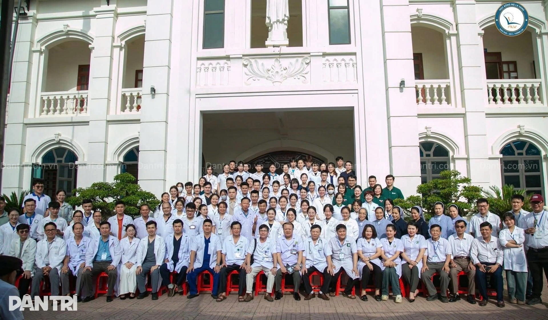 10 tác phẩm nổi bật ở hạng mục Bình chọn của cuộc thi ảnh “Việt Nam trong mắt tôi” - 8 10 tác phẩm nổi bật ở hạng mục Bình chọn của cuộc thi ảnh “Việt Nam trong mắt tôi” - 8