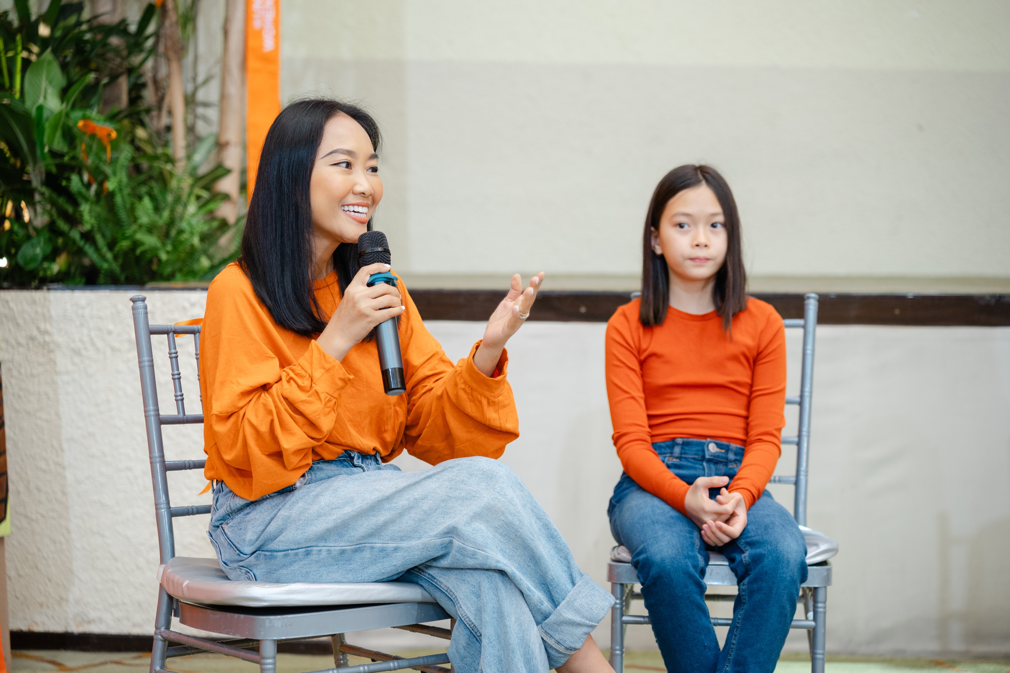 Doan Trang emotivně vypráví příběh své desetileté dcery, která chránila spolužačku - 1 Đoan Trang xúc động kể lại chuyện con gái 10 tuổi bảo vệ bạn học - 1