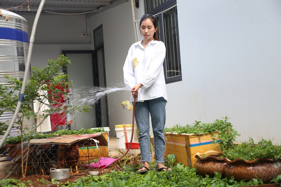 Nữ tân binh nhập ngũ: Nghĩa vụ bảo vệ Tổ quốc không riêng của nam giới - 3 Nữ tân binh nhập ngũ: Nghĩa vụ bảo vệ Tổ quốc không riêng của nam giới - 3