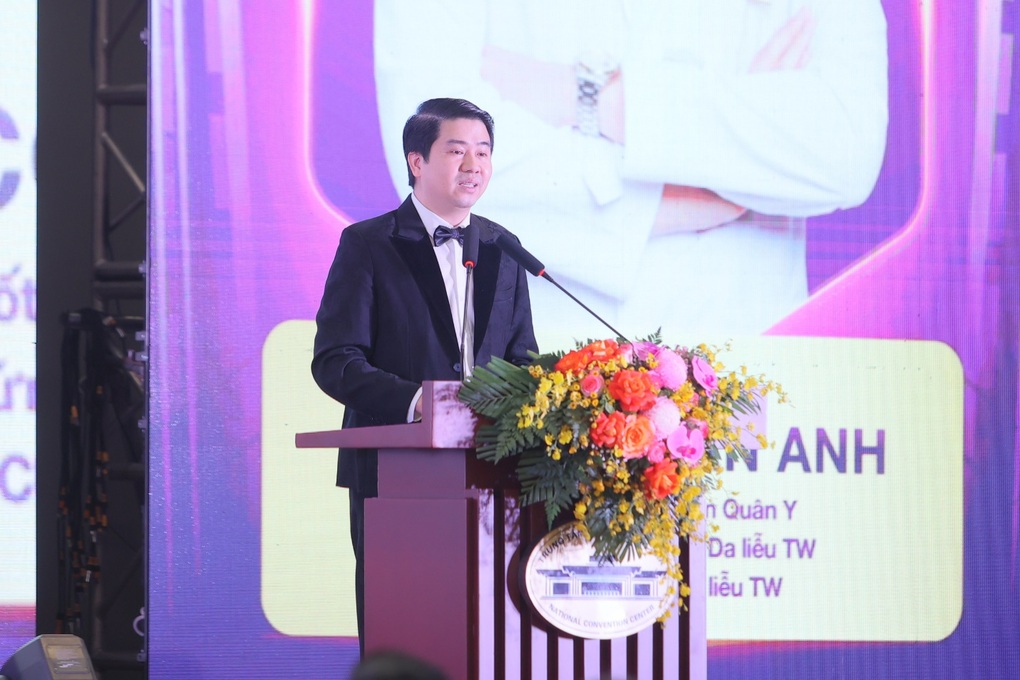 10 năm xây dựng thương hiệu trị nám của Thẩm mỹ Hoàng Tuấn - 3 10 năm xây dựng thương hiệu trị nám của Thẩm mỹ Hoàng Tuấn - 3