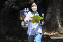 Gợi ý giải đề thi môn tiếng Anh vào lớp 10 của Hà Nội