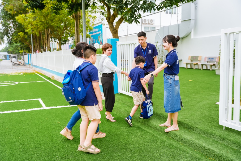 Trường Tiểu học và THCS Unigo kiến tạo những giờ học nhiều năng lượng - 1 Trường Tiểu học và THCS Unigo kiến tạo những giờ học nhiều năng lượng