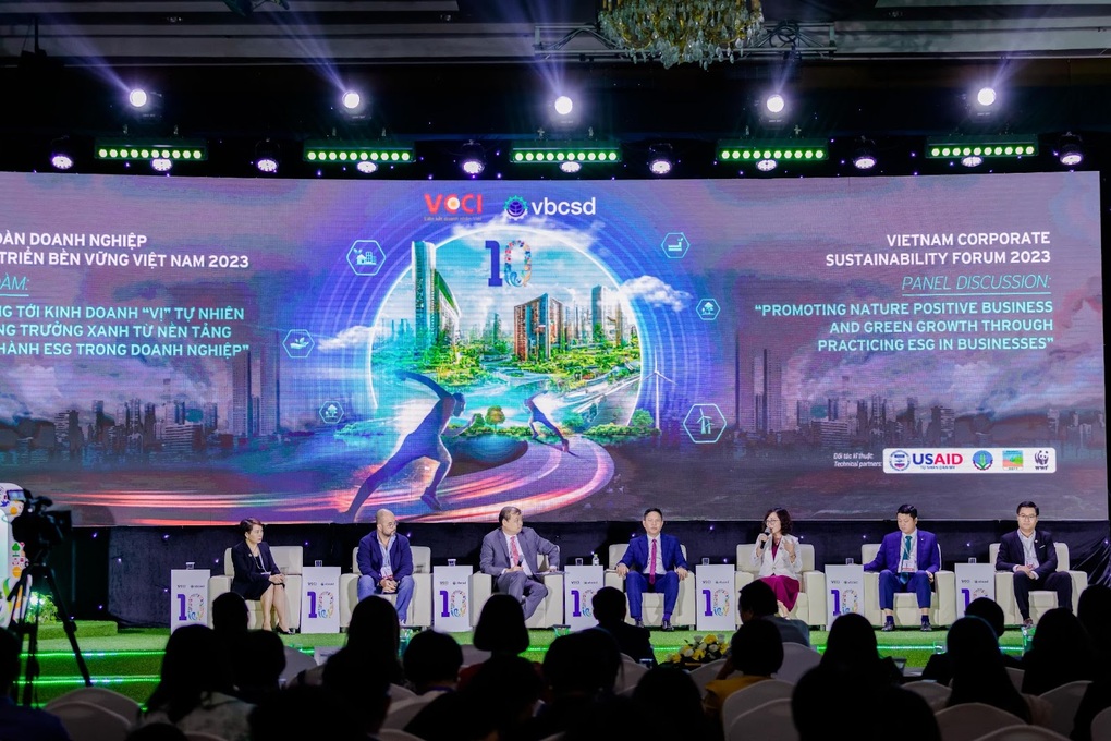 Unilever tăng tốc trên cuộc đua chuyển đổi xanh toàn diện - 1 Unilever tăng tốc trên cuộc đua chuyển đổi xanh toàn diện - 1