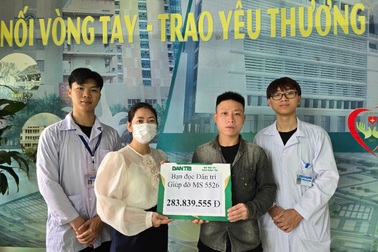 Bạn đọc giúp đỡ hơn 400 triệu đồng đến người vợ gặp tai biến sau sinh